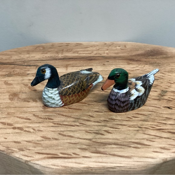 Hand Carved Set of Solid Wood Ducks - Mallard / Loon - Hand Painted - Excellent - Picture 4 of 12